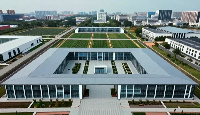 定制衣柜选型中的核心关注点解析